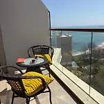 Blu Cabakum Plaza Апартамент