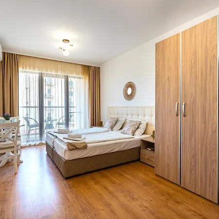 Blu Cabakum Plaza Apartament